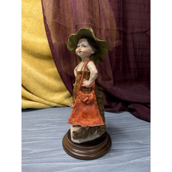 Giuseppe Armani Figurine “Like Mom” Italy, Signed, Capodimonte Porcelain Statue - Picture 8 of 8